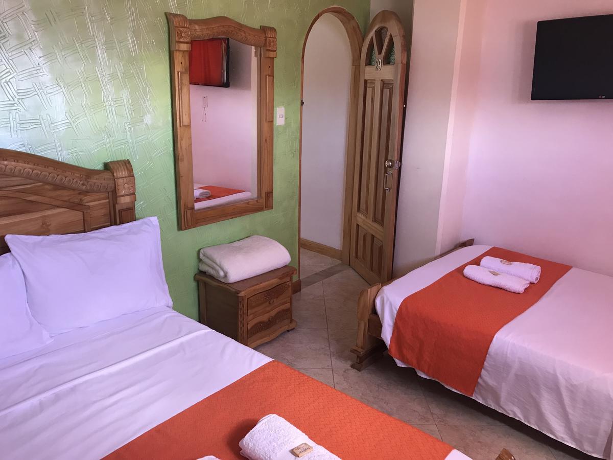 Hotel Las Guacamayas Guatapé Buitenkant foto