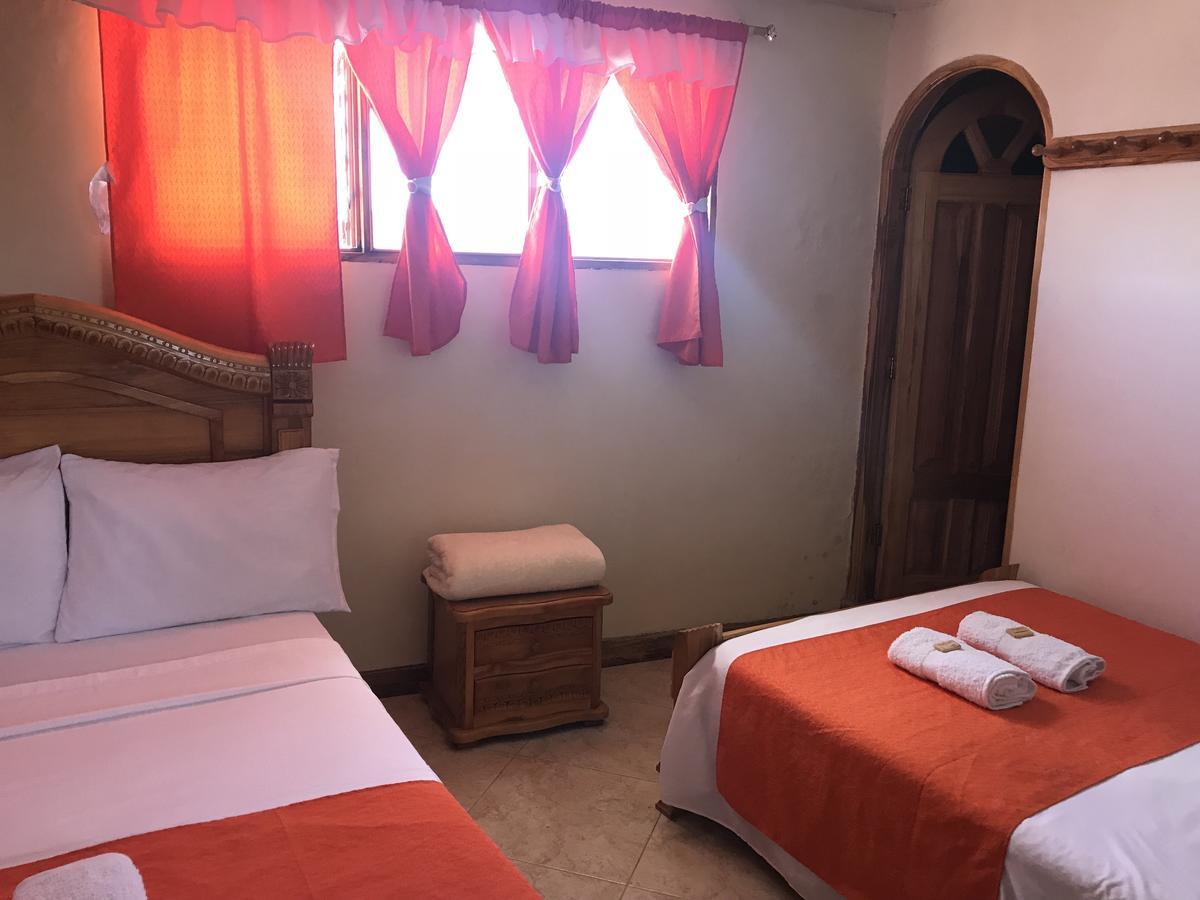 Hotel Las Guacamayas Guatapé Buitenkant foto