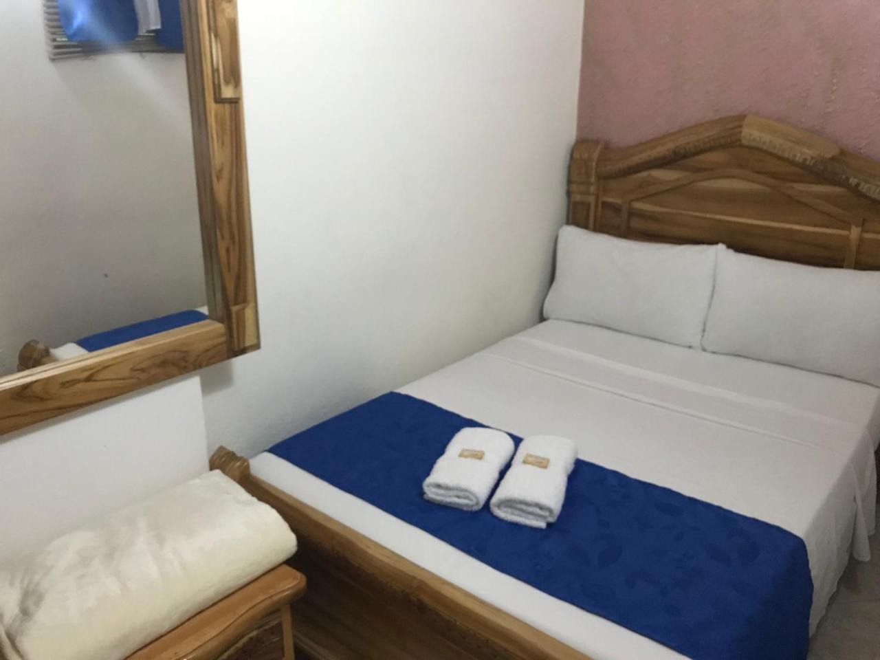 Hotel Las Guacamayas Guatapé Buitenkant foto