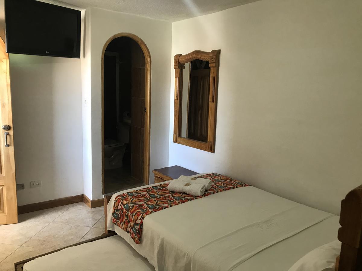 Hotel Las Guacamayas Guatapé Buitenkant foto