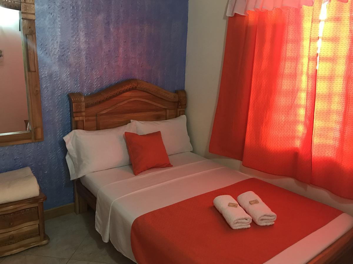 Hotel Las Guacamayas Guatapé Buitenkant foto