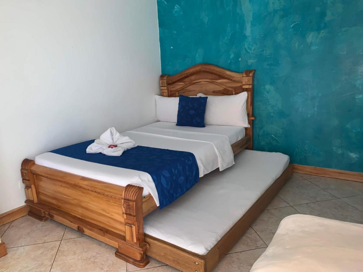 Hotel Las Guacamayas Guatapé Buitenkant foto
