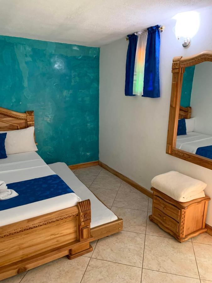 Hotel Las Guacamayas Guatapé Buitenkant foto